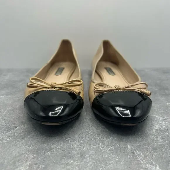 Prada Beige Black Leather Ballet Flats Slip On Size 39.5 Bow Accent Cap Toe
